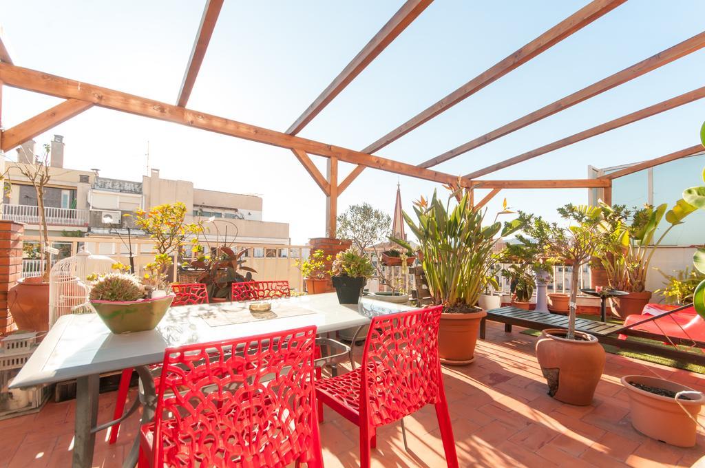 The Sky Dome Apartment Barcelona Bagian luar foto