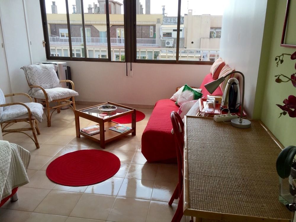 The Sky Dome Apartment Barcelona Bagian luar foto