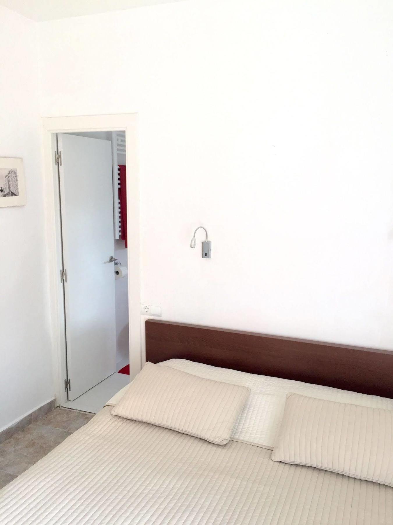 The Sky Dome Apartment Barcelona Bagian luar foto