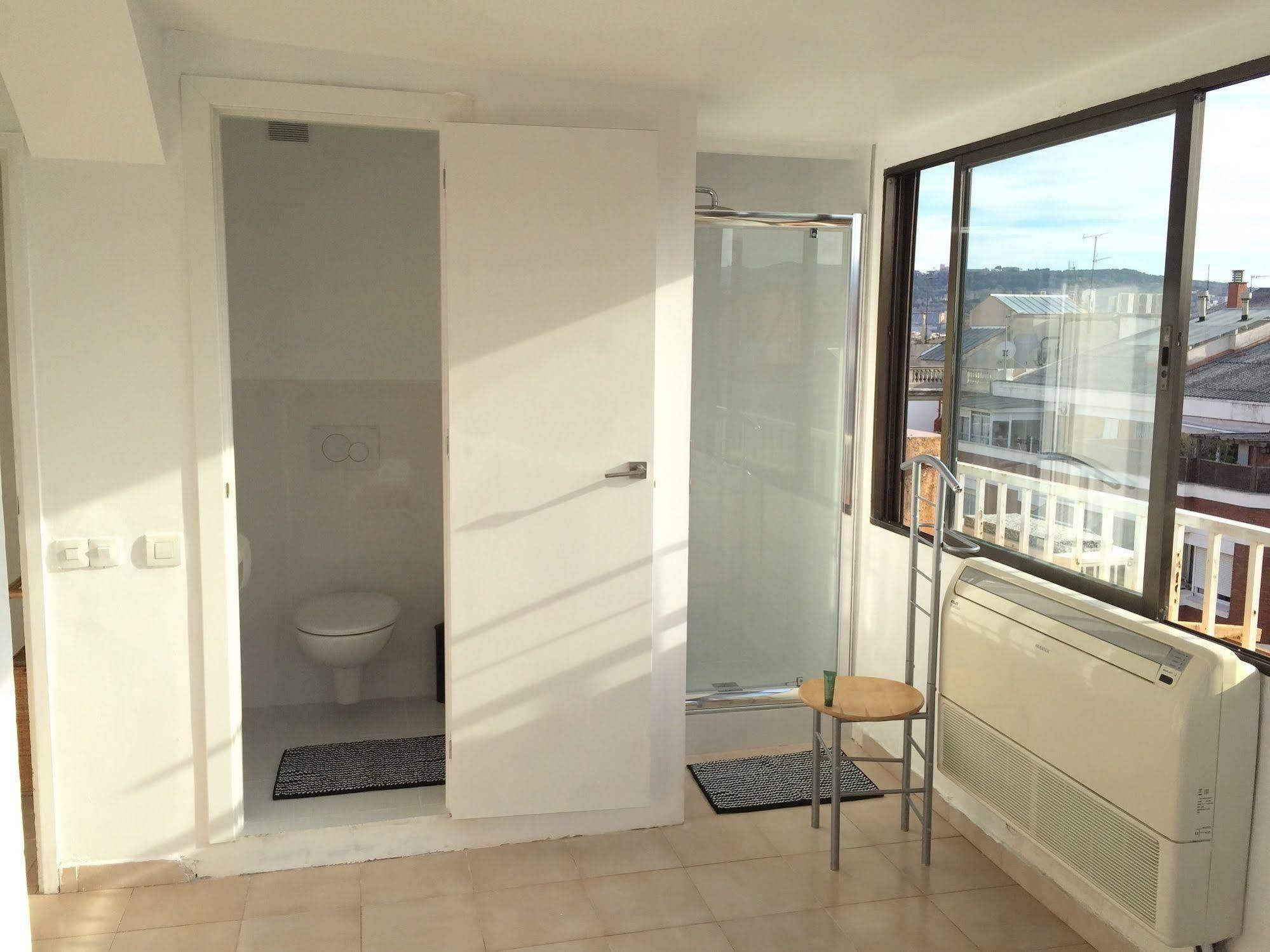 The Sky Dome Apartment Barcelona Bagian luar foto